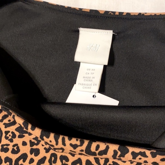 H&M Leopard Print Bodycon Mini Dress - Picture 5 of 6